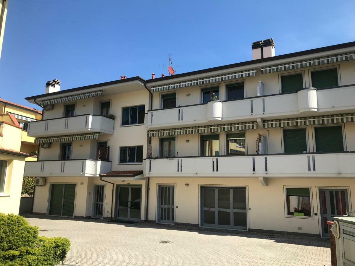 Appartement Fuori Porta Nuova à Sarzana Extérieur photo